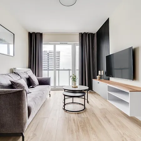 Rent Invest - Quorum Parking Klimatyzacja * Breslavia