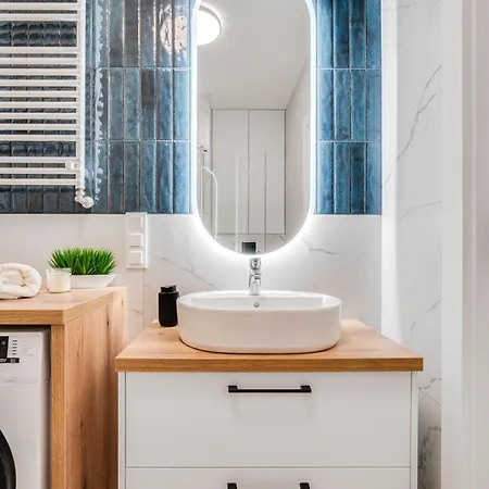 Lägenhet Rent Invest - Quorum Parking Klimatyzacja Wrocław