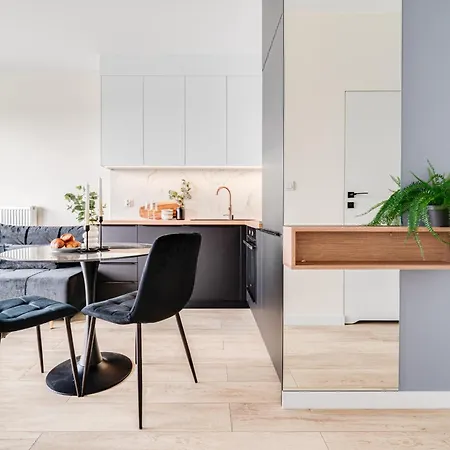 Rent Invest - Quorum Parking Klimatyzacja Apartment Wroclaw