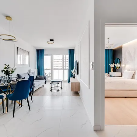 Lägenhet Rent Invest - Quorum Parking Klimatyzacja *