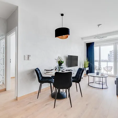 Rent Invest - Quorum Parking Klimatyzacja