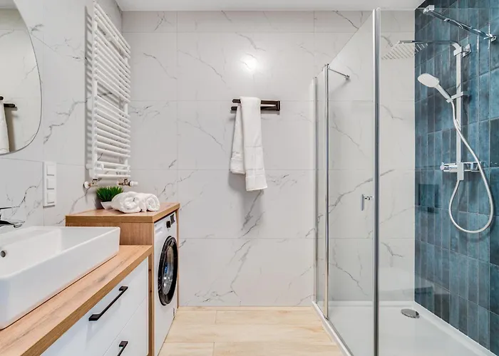 Rent Invest - Quorum Parking Klimatyzacja *