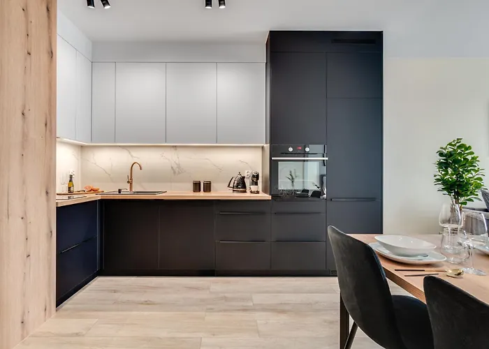 Rent Invest - Quorum Parking Klimatyzacja Apartman