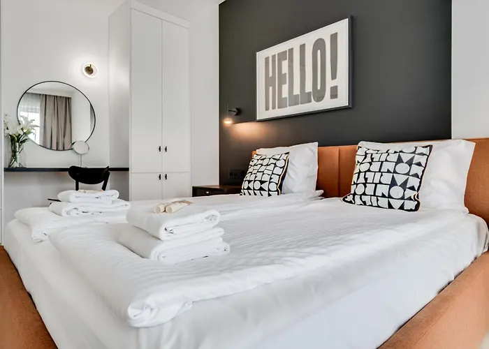 Rent Invest - Quorum Parking Klimatyzacja * Wrocław